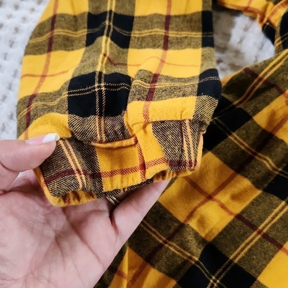 Yellow Black Jacket with hoodie Shacket Flannel - Picture 3 of 8